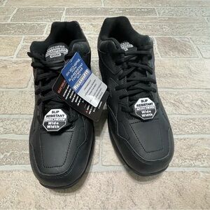 Skechers black men’s work anti slip extra wide size 9 shoes NWT